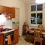 Areszt Domowy